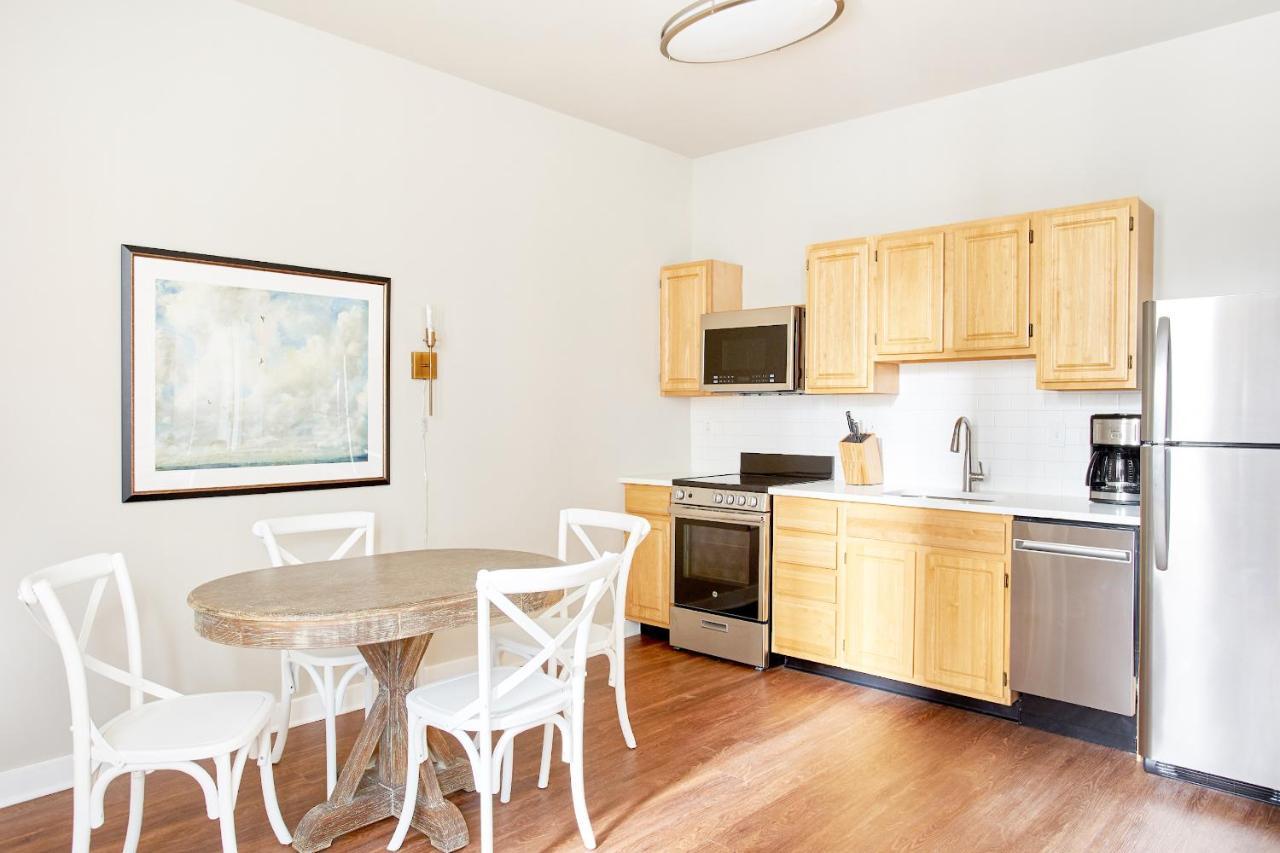 Sonder Liberty Place Philadelphia Exterior photo