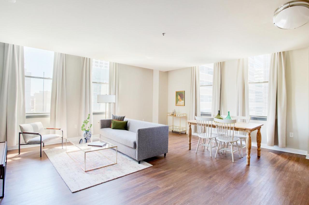 Sonder Liberty Place Philadelphia Exterior photo